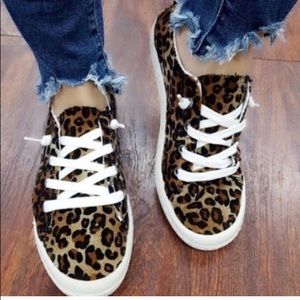 Leopard print sneakers!